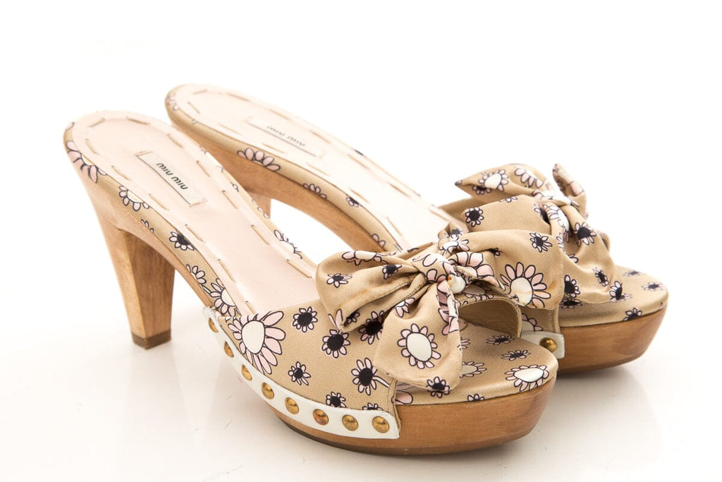 Miu Miu Multicolor Bow Sandals SZ 35.5