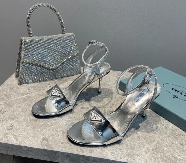 GlamyWomen Shoes - 265
