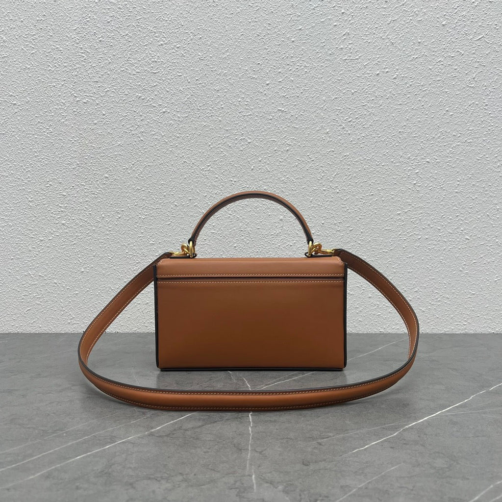 GLAMI Box Triomphe Tan For Women 9in/22cm 199993BFN.04LU