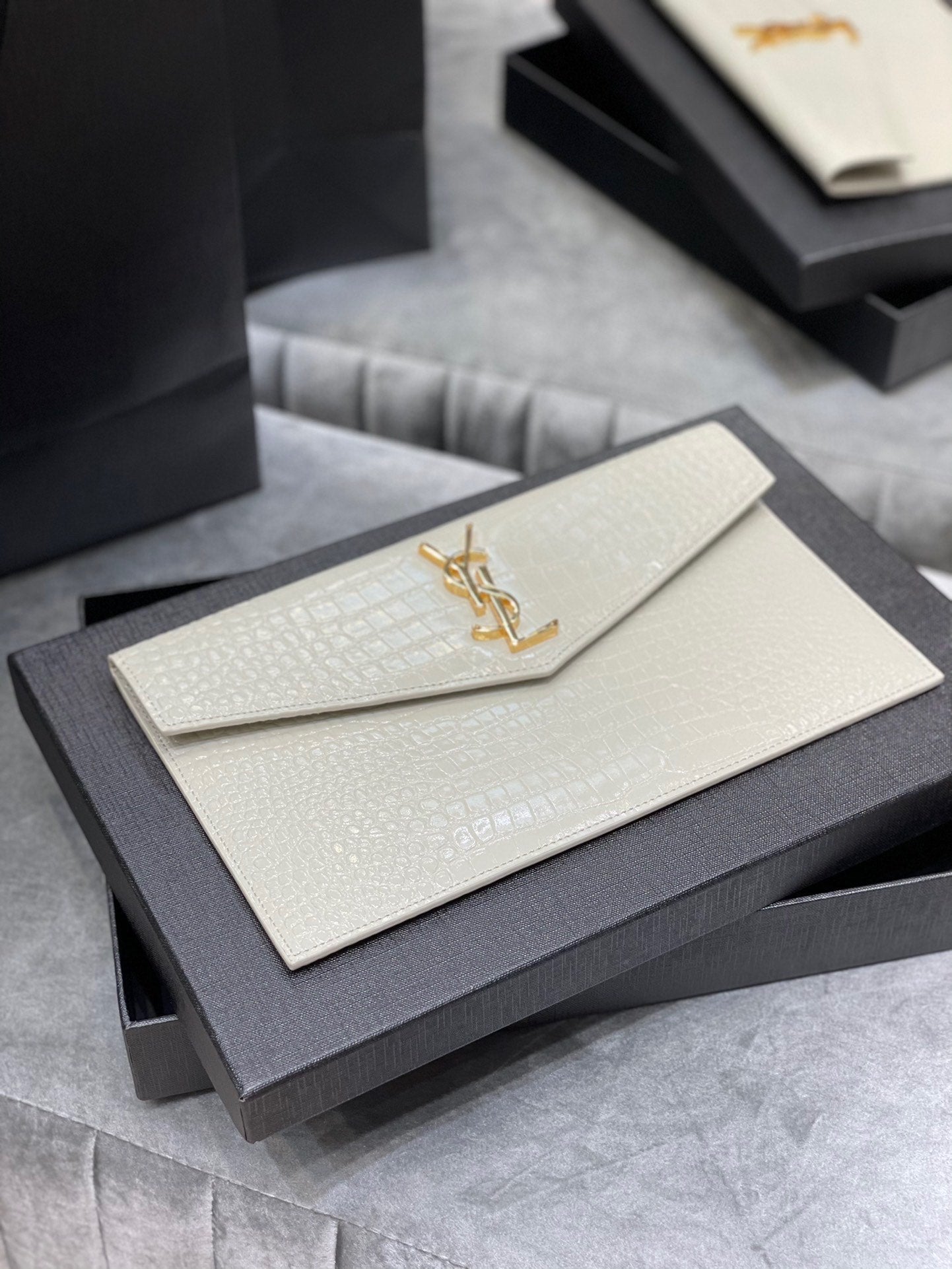EN - Luxury Bags SLY 315