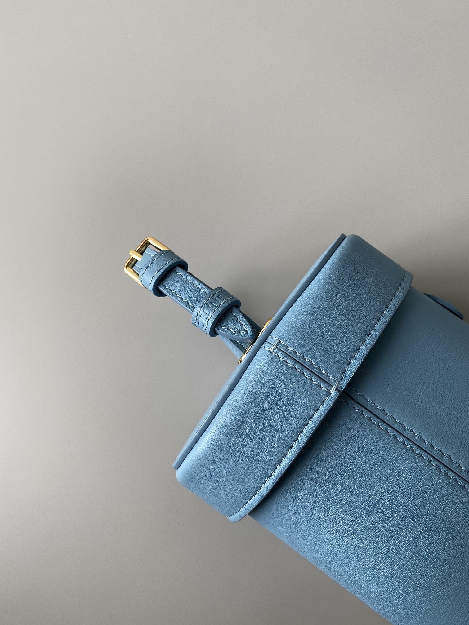 GLAMI Small Box Cuir Triomphe Denim For Women 4in/11cm 199263DU3.07DD