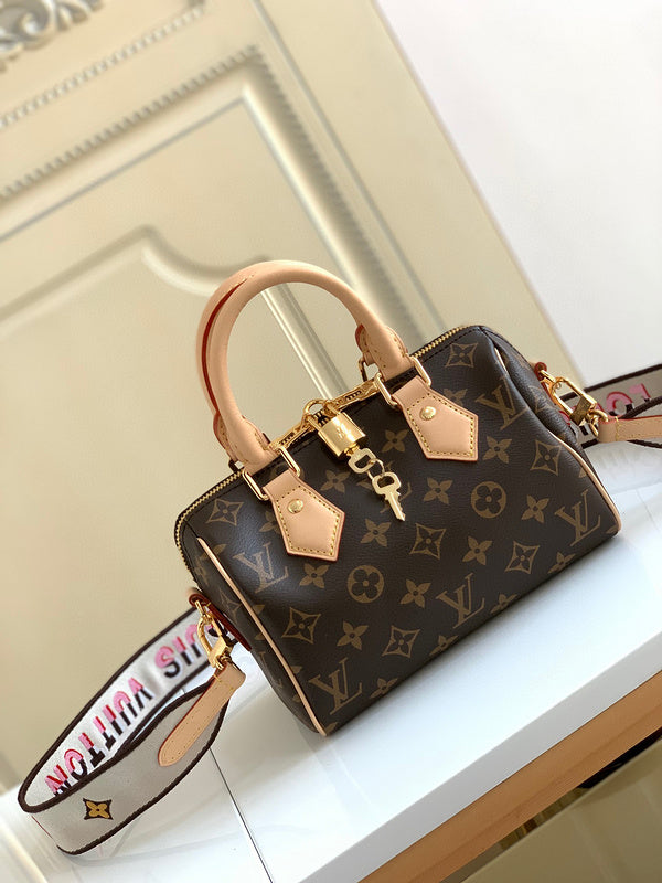Glami - LOV Bags - 667