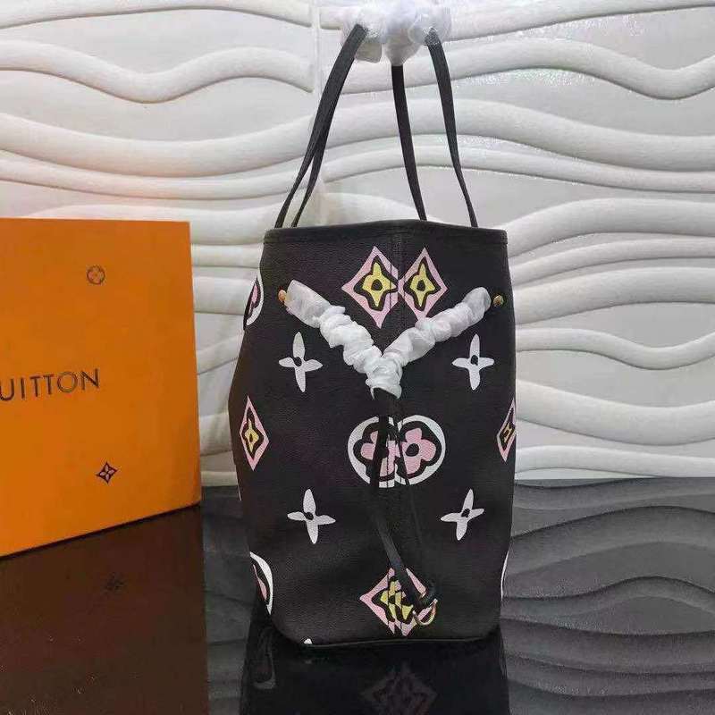 LOV2 Bags - Luxurious Bags  1116
