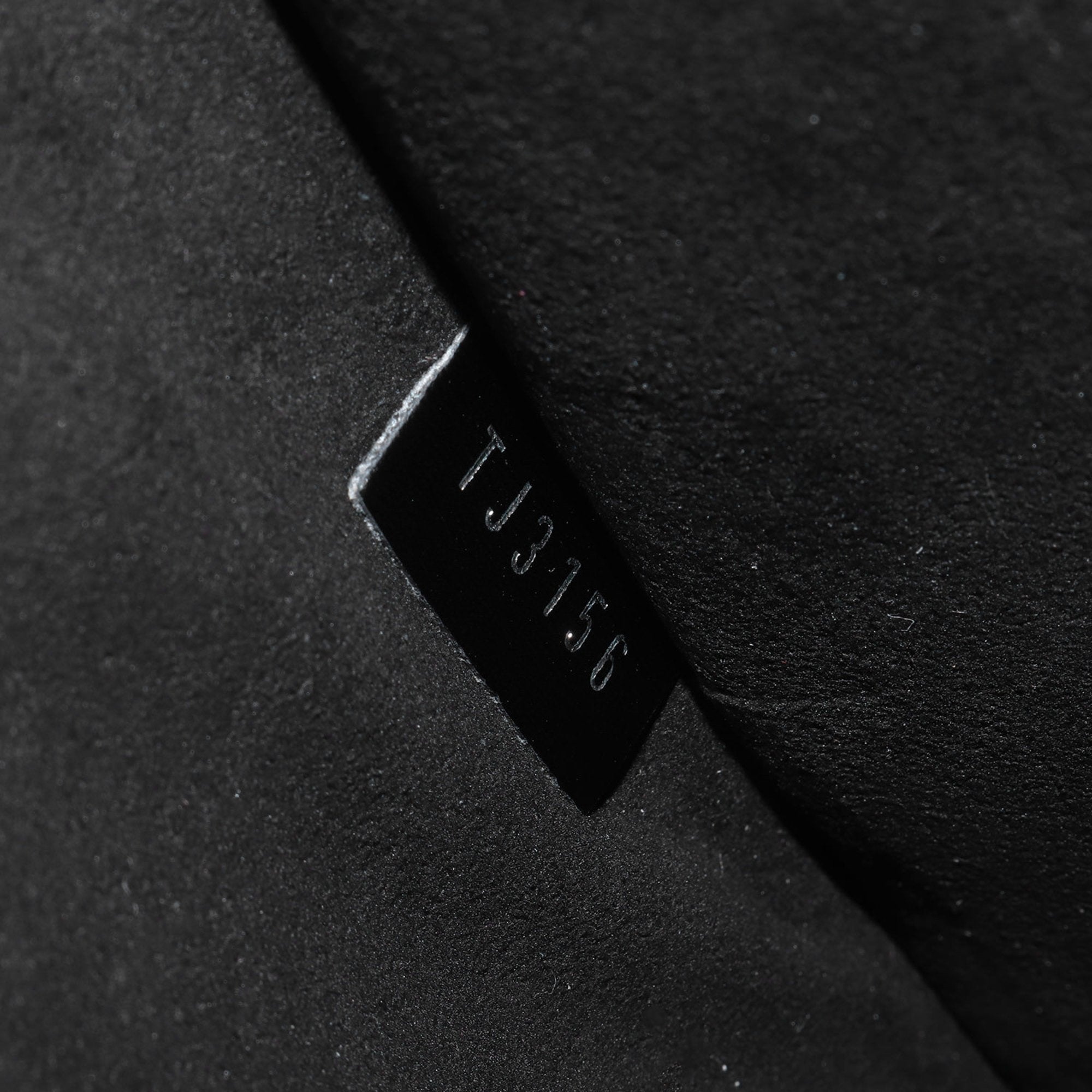 Louis Vuitton Pochette Jour  Leather Clutch Bag ()