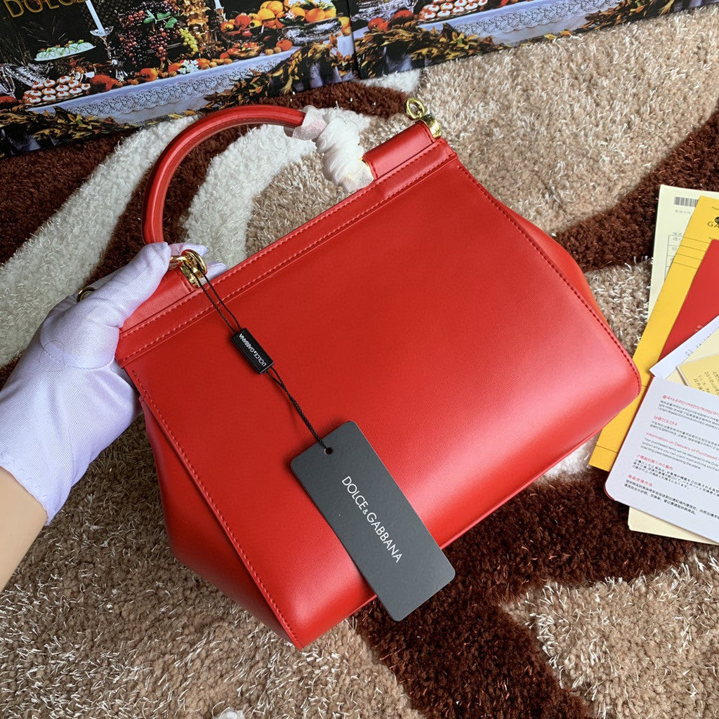 GLAMI MeGLAMIum GLAMI Handbag In Dauphine Red For Women 10.2in/26cm GLAMI