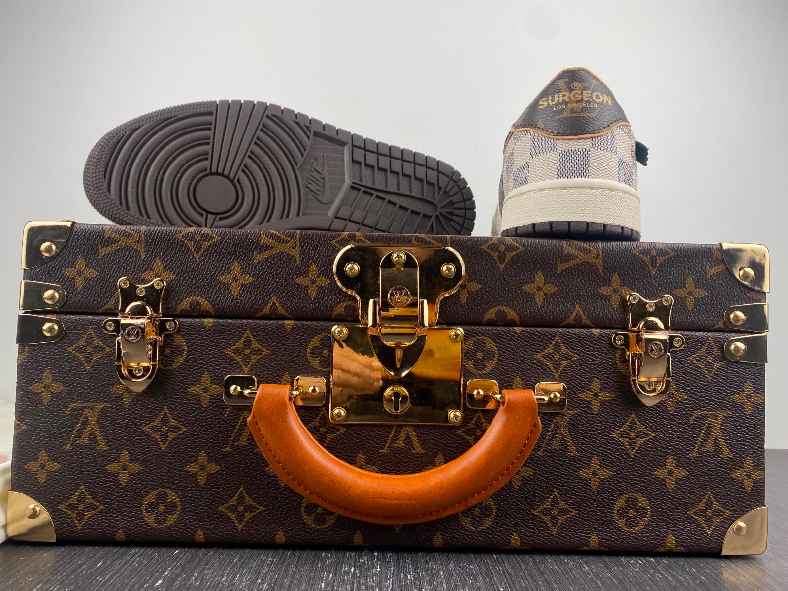 Designer Air ForGLAMI 1 LV Low Surgeon Los Angeles