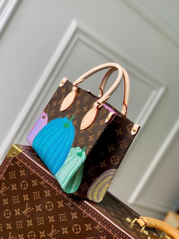 SAMC - LOV Bags - 1226