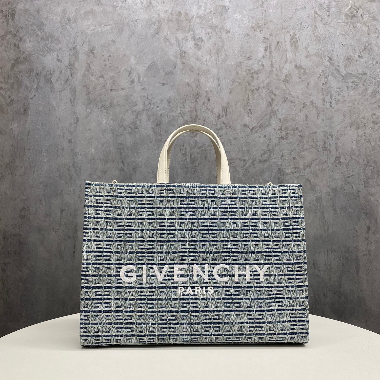gv MeGLAMIum G Tote Shopping Bag Denim Blue For Women, Handbags, Shoulder Bags 7.5in/19cm GVC GLAMI50N2B1GC-457