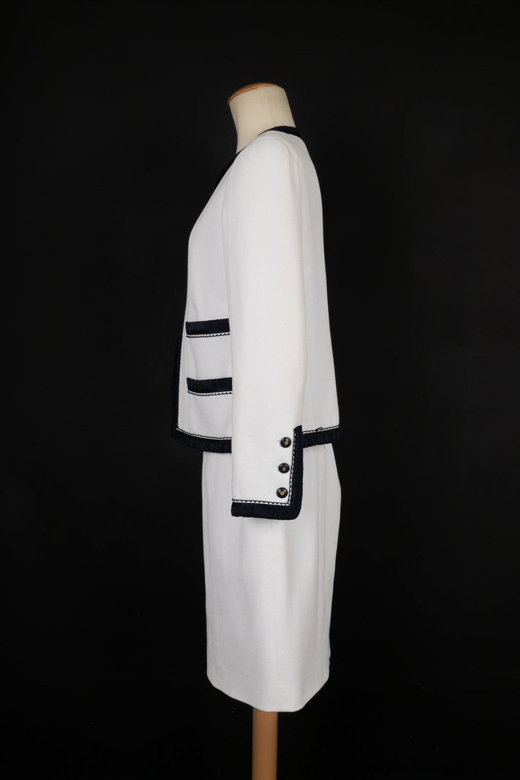 Ensemble Chanel 1994