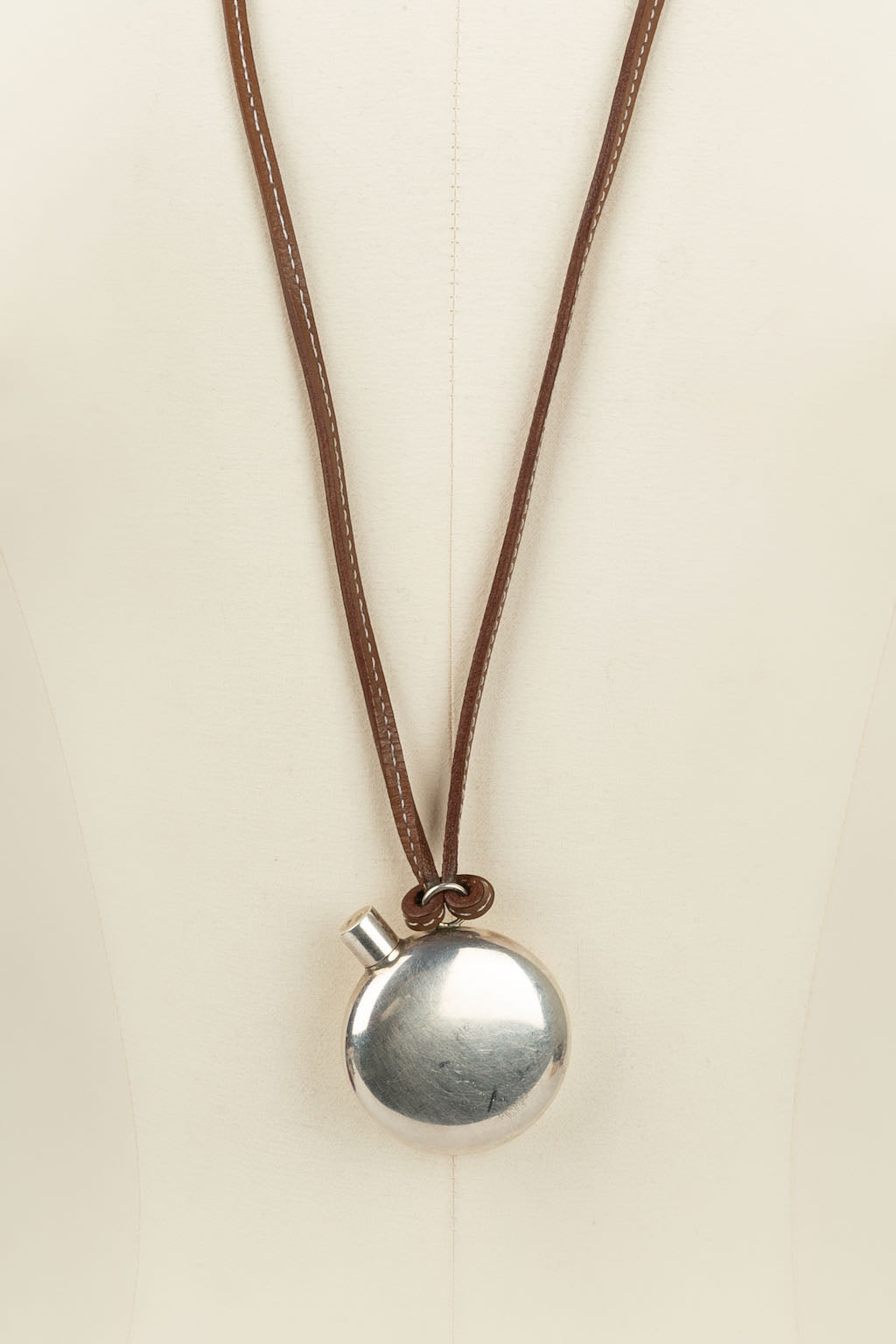 Collier fiole porte parfum HermÃƒÆ’Ã‚Â¨s