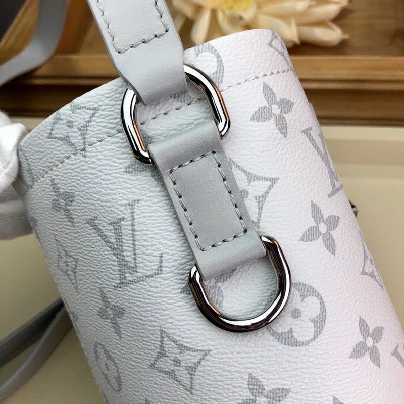LOV2 Bags - Luxurious Bags  1995