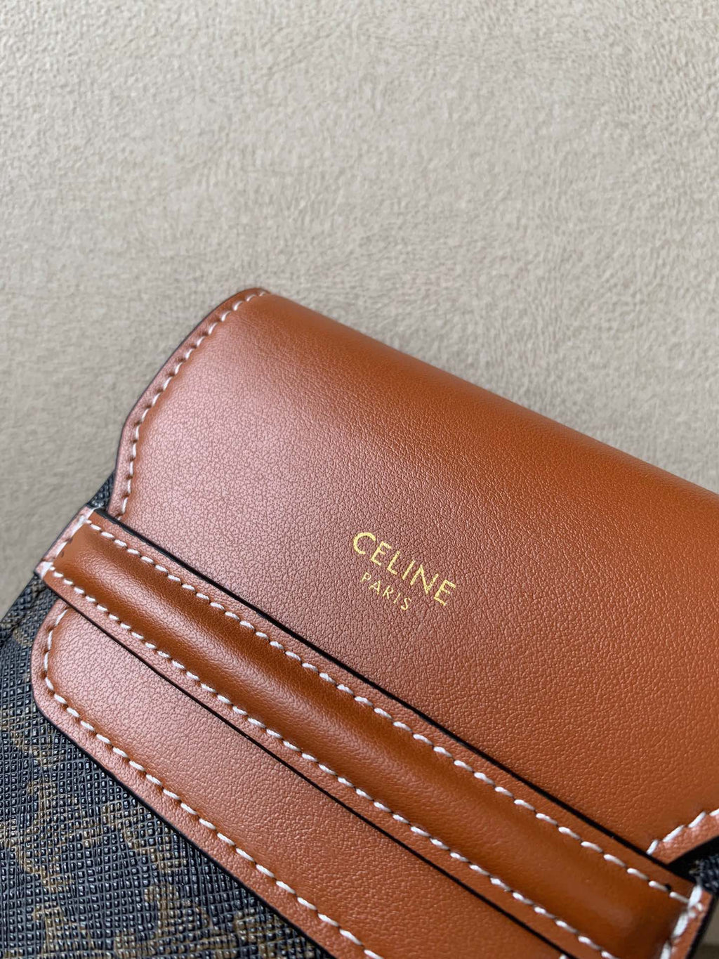 GLAMI Phone Pouch With GlamIap In Triomphe Canvas And Lambskin Tan For Women 7in/18cm 10G332CQD.04LU