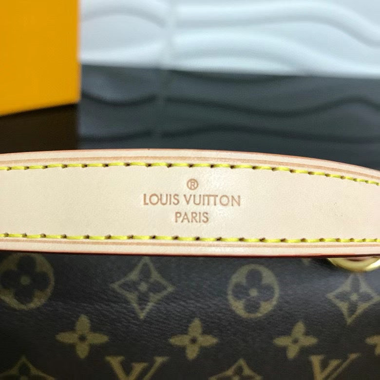LOV2 Bags - Luxurious Bags  1260