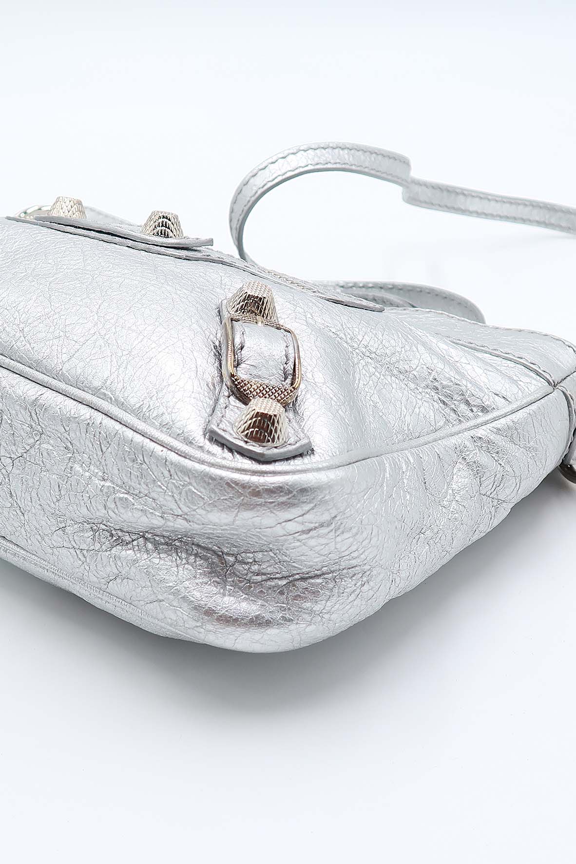 Giant Hip Shoulder Bag Silver