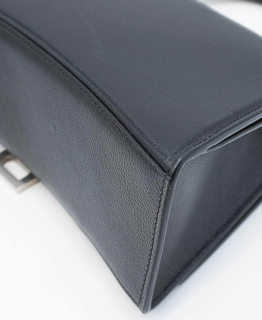 Grained Calfskin Hourglass Medium Top Handle Bag Black