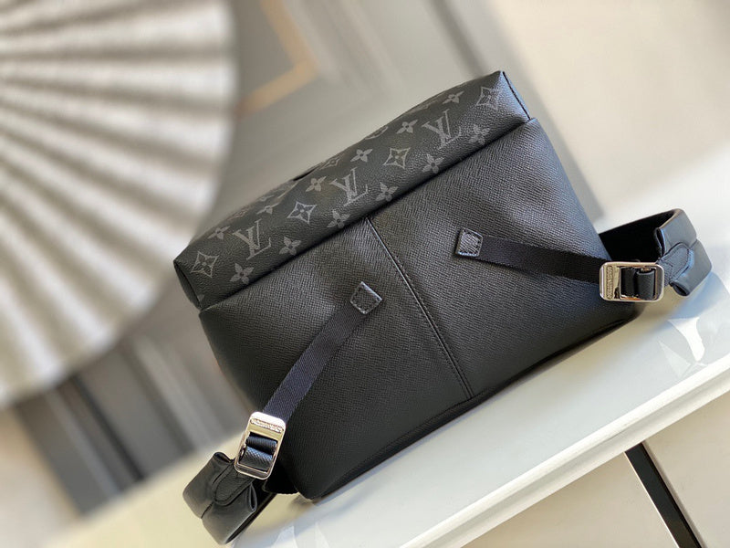 LOV2 Bags - Luxurious Bags  1555