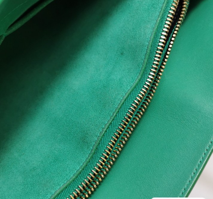 Preloved Saint Laurent Sac de Jour Small 32cm Green 24121478982980
