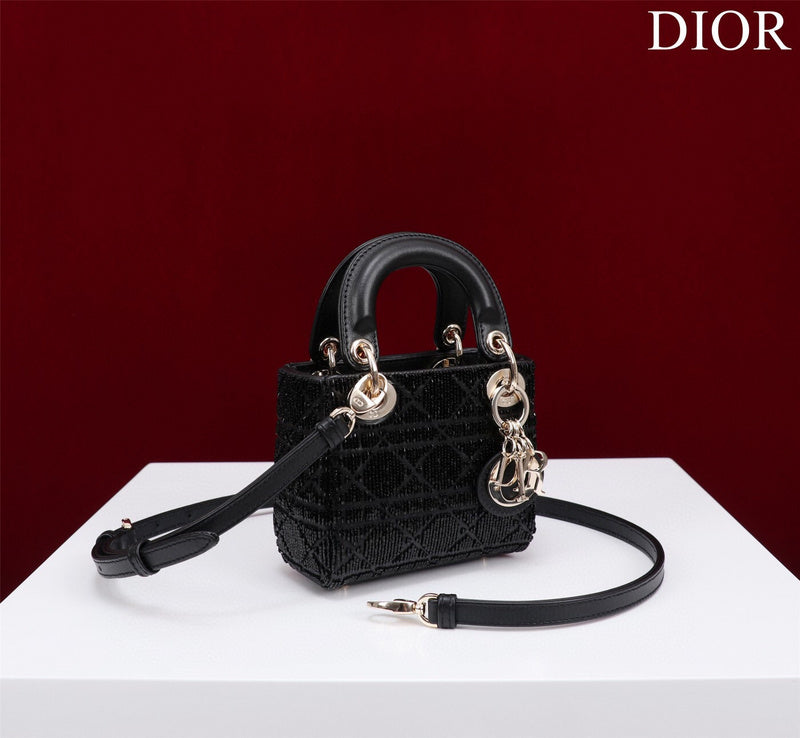 ELE - Dir Bags - 1689