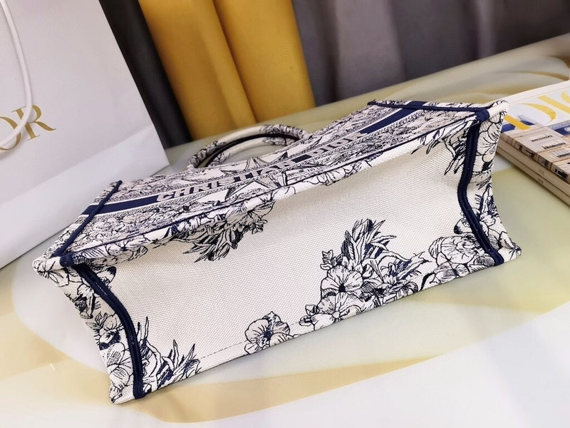 ELE - Dir Bags - 1722