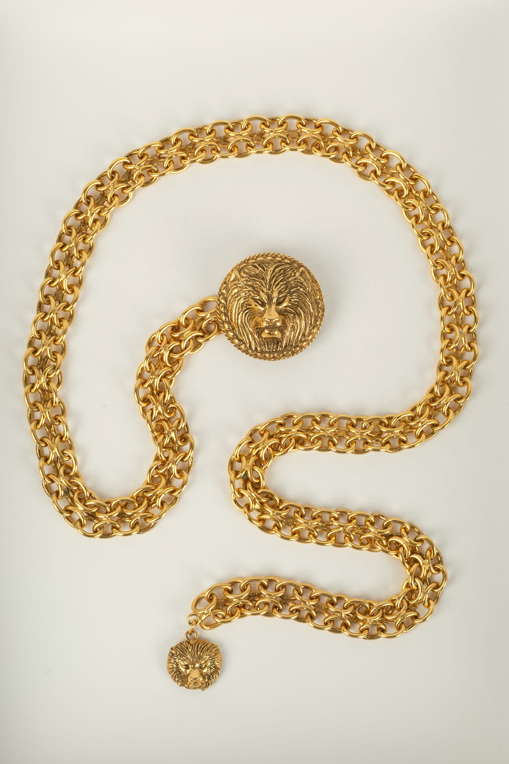 Ceinture "tÃƒÆ’Ã‚Âªte de lion" Chanel
