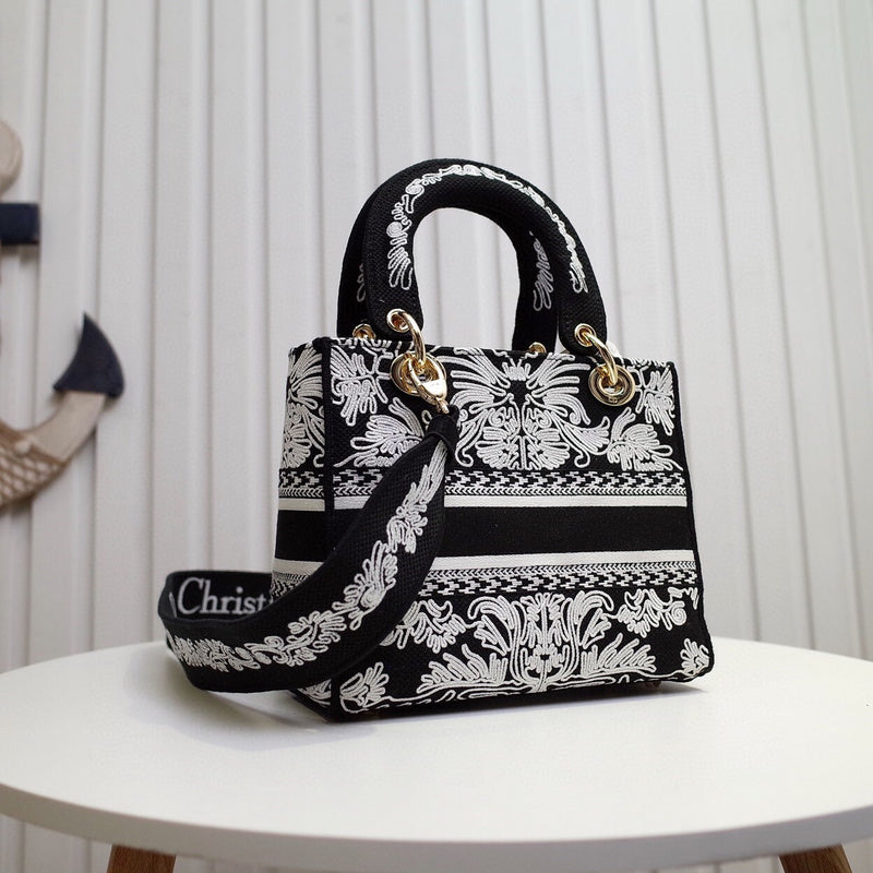 ELE - Dir Bags - 1229