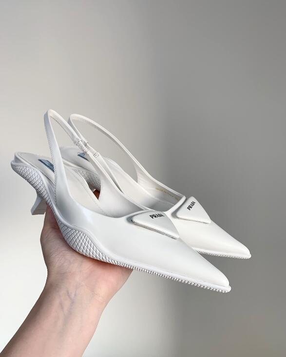 GlamyWomen Shoes - 694