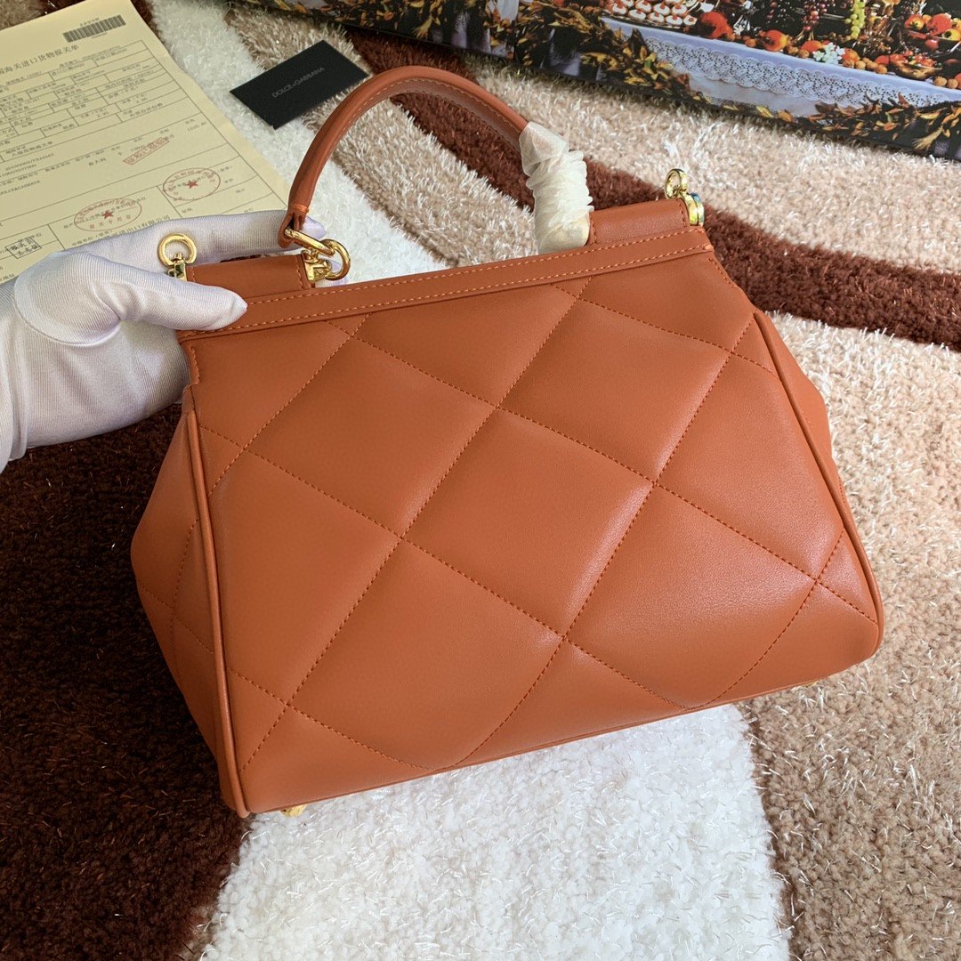GLAMI MeGLAMIum Sicily Bag In Quilted Brown For Women 10.2in/26cm GLAMI GLAMI6002AW5918N131