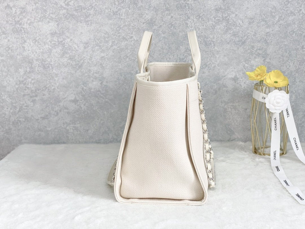 CHLSmall Shopping Bag Silver Hardware Cream For Women, Women’s Handbags, Shoulder Bags 15.2in/39cm AS3257