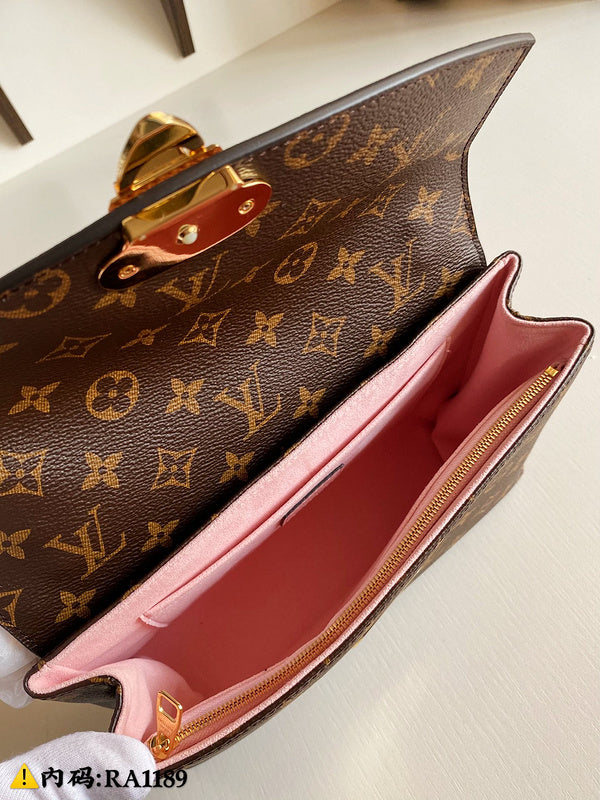 LOV2 Bags - Luxurious Bags  2641