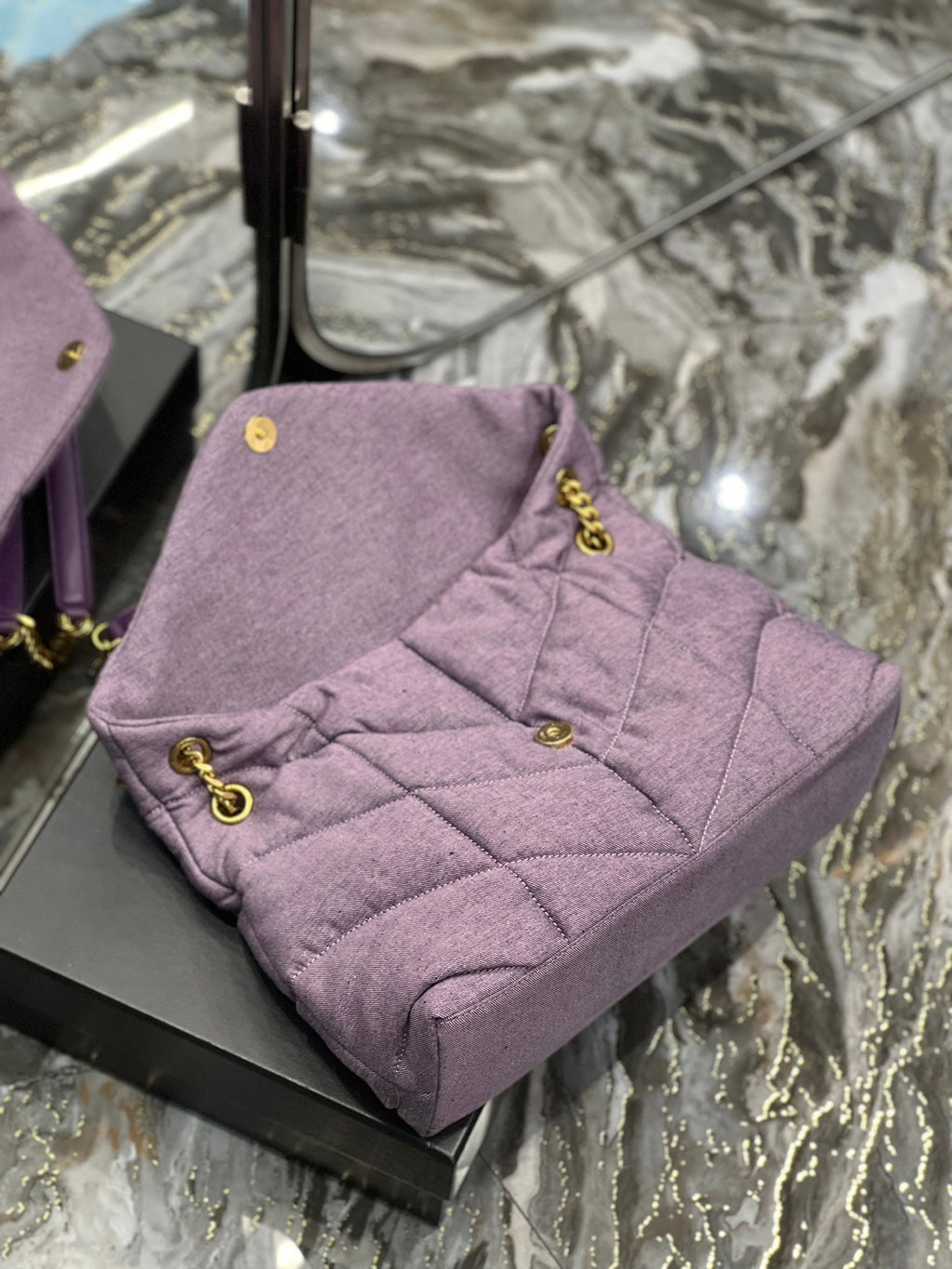 GLAMI Puffer MeGLAMIum Chain Bag Blesched Lilac In Denim For Women 13.8in/35cm YSL