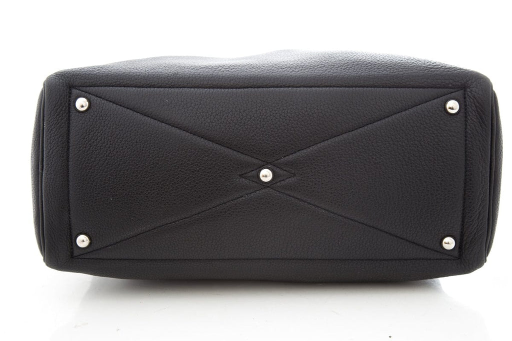HermÃƒÆ’Ã‚Â¨s Victoria Black Togo Leather Handbag