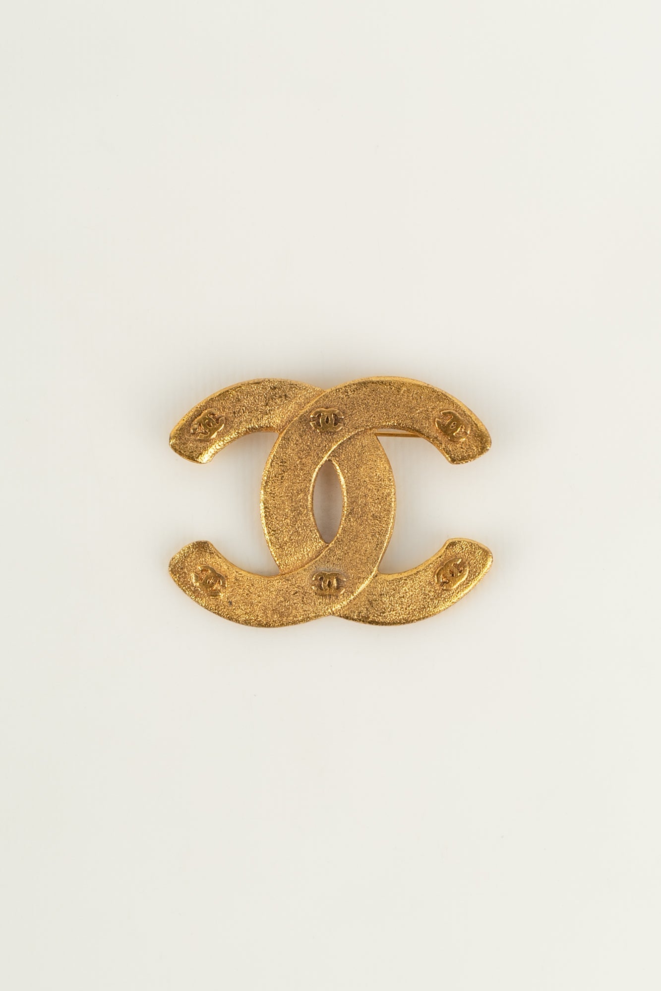 Broche cc Chanel