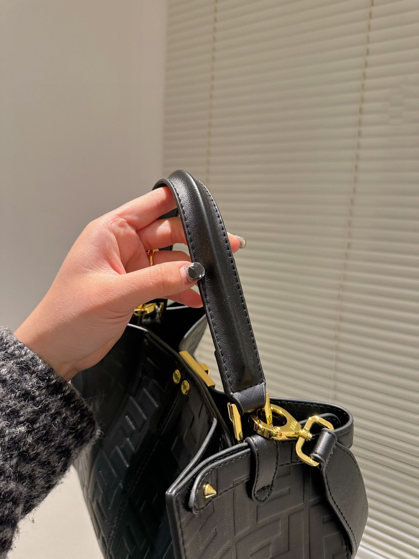 EN - Luxury Bags FEI 284