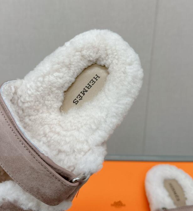SAMC - HMS Women Shoes - 750