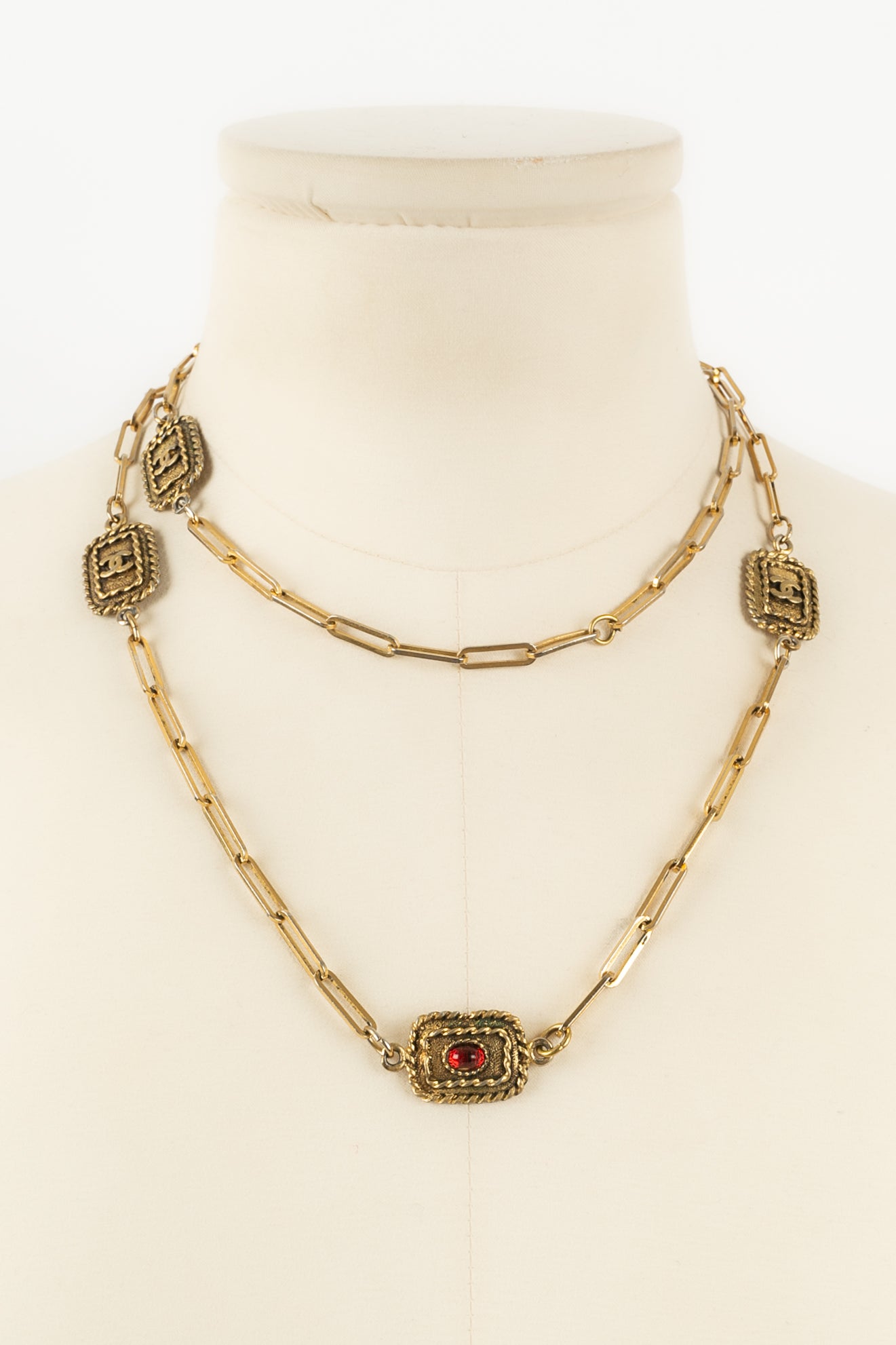 Collier dorÃƒÆ’Ã‚Â© Chanel 1984