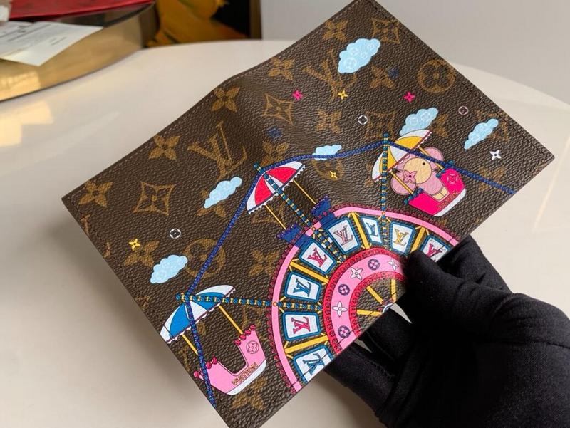 SAMC - Mix Wallets - 053