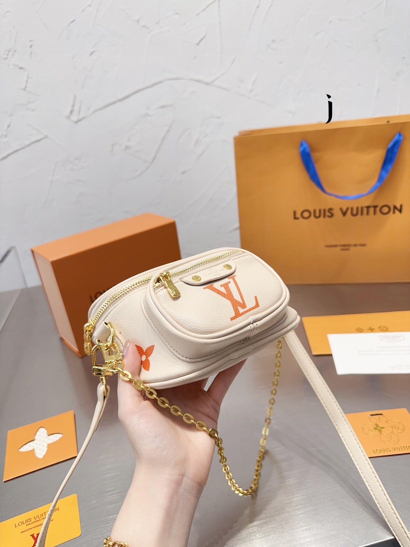 EN - Luxury Bags LUV 841