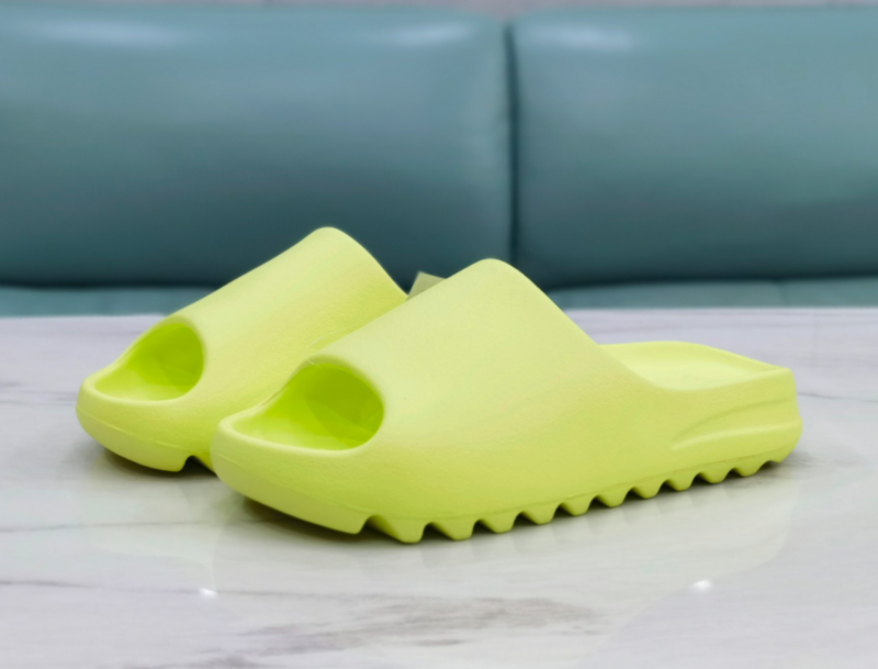 SAMC - YZO Sneakers - 005