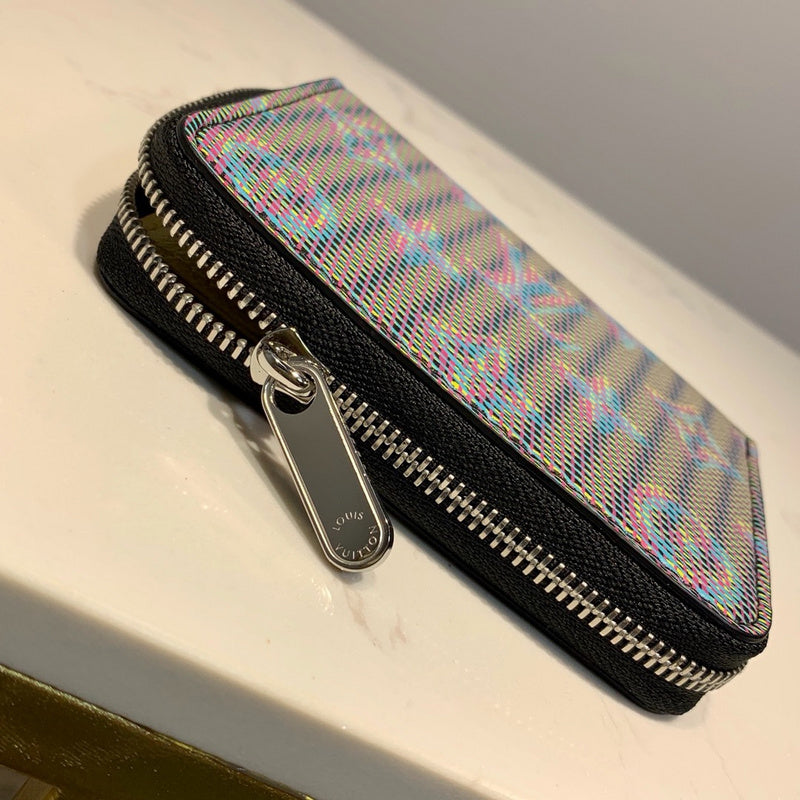 LOV2 Bags - Luxurious Bags  2381