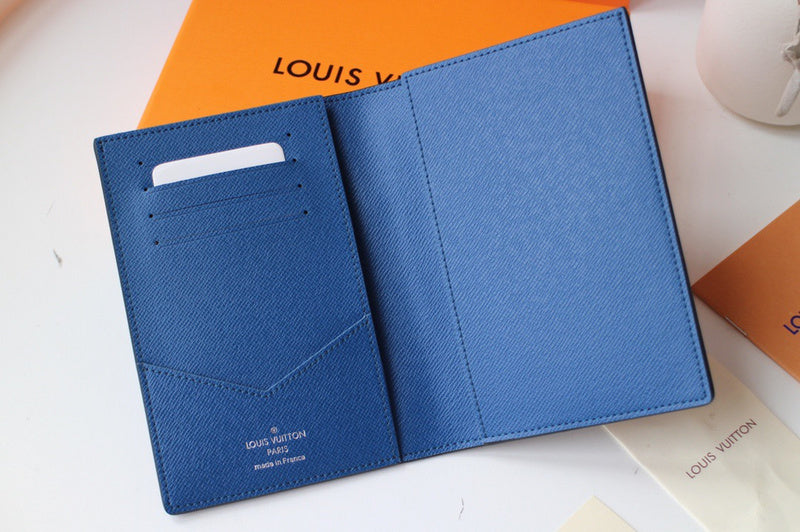 LOV2 Bags - Luxurious Bags  1613