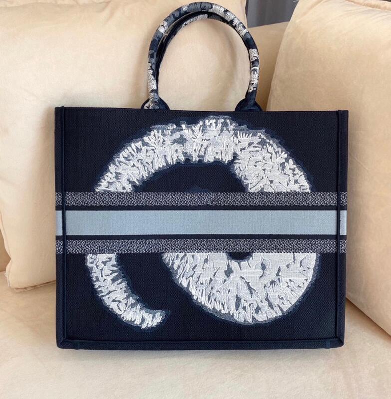 SAMCC - DOR Bags - 690