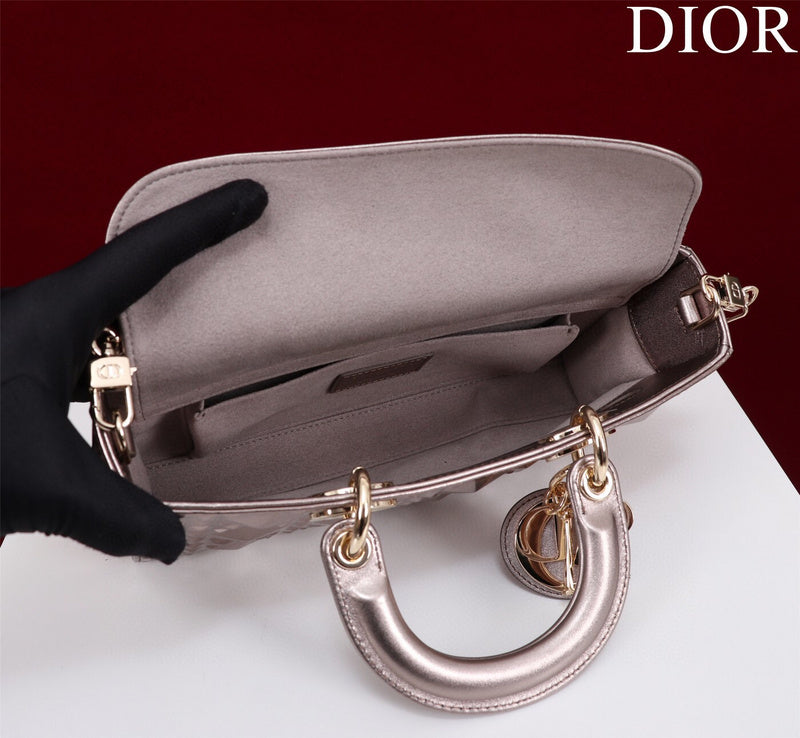 ELE - Dir Bags - 1225