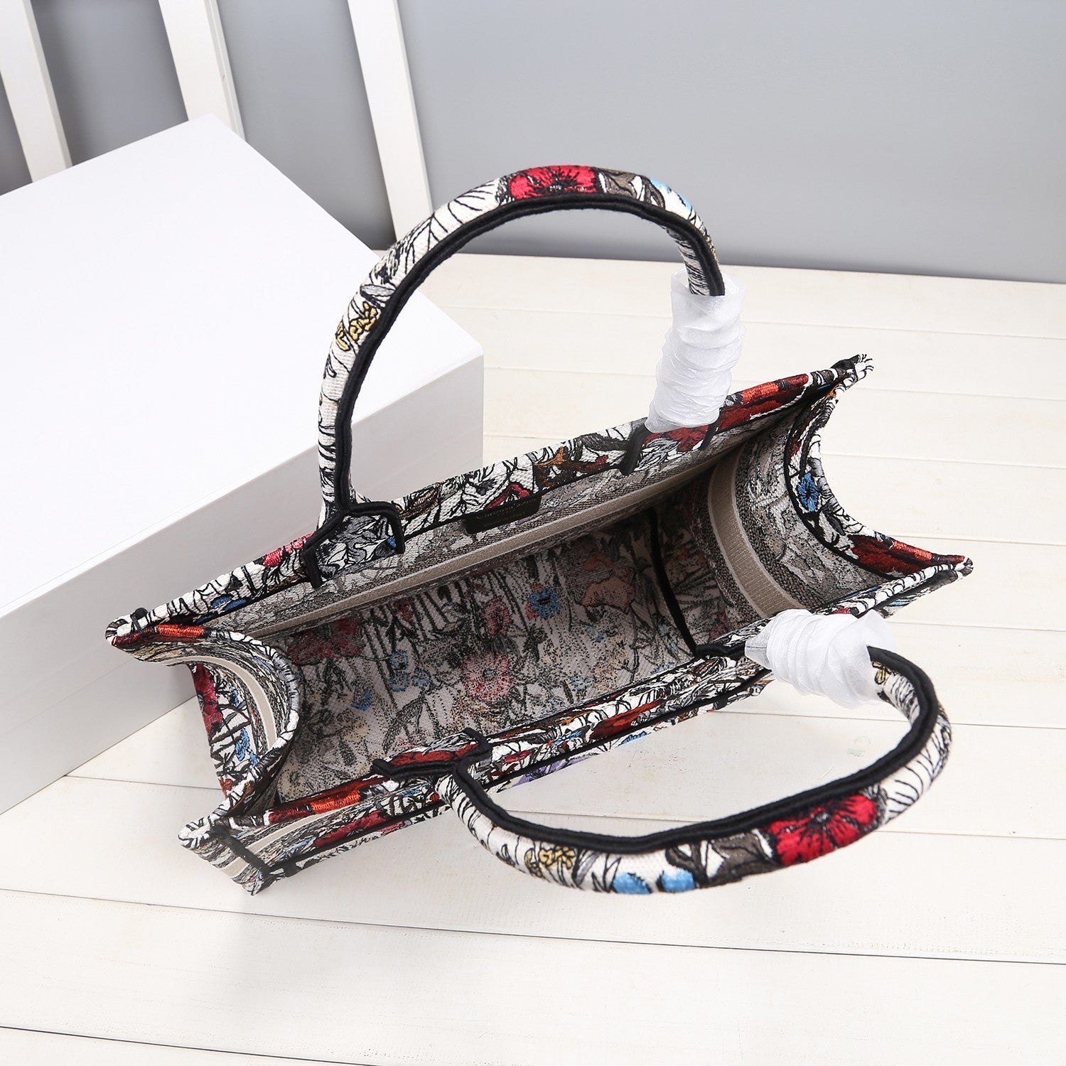 GLAMI MeGLAMIum Book Tote Bag By Maria Grazia Chiuri For Women 14in/36cm CD