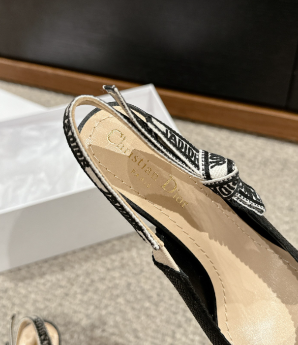 SAMCC - DOR Women Shoes - 009