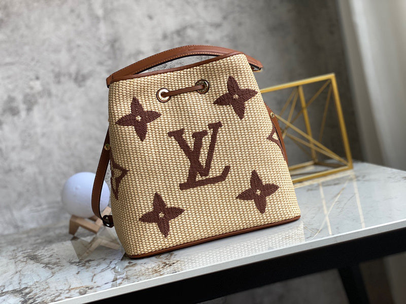 LOV2 Bags - Luxurious Bags  1627