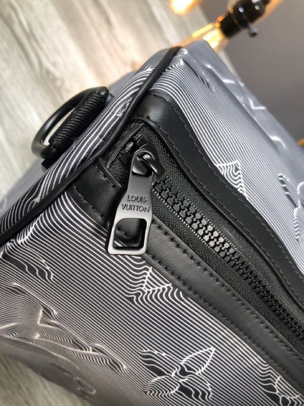 LOV2 Bags - Luxurious Bags  1852