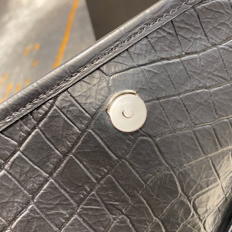 ELE - SLY Bags 366