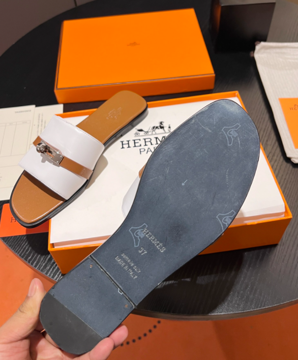 SAMC - HMS Women Shoes - 583