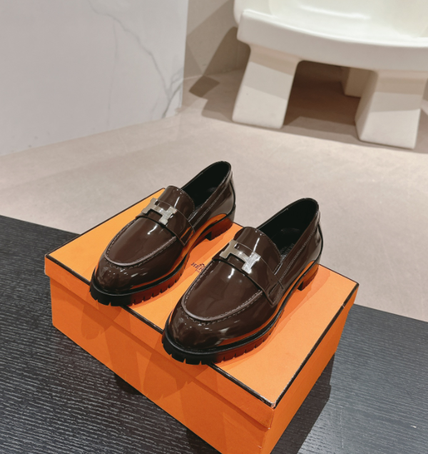 SAMC - HMS Women Shoes - 592