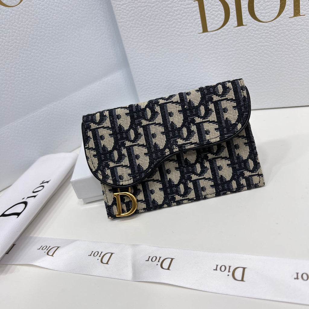 EN - New Arrival Wallet DIR 017